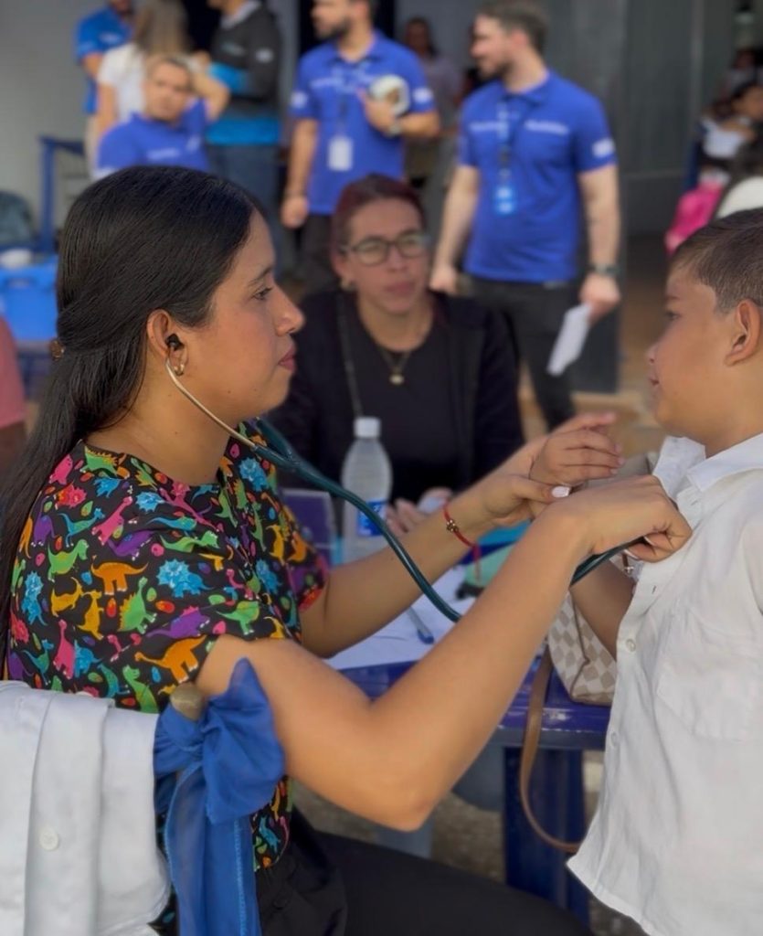 Equipo médico de la Ruta de la Salud en Tucupita Estado Delta Amacuro