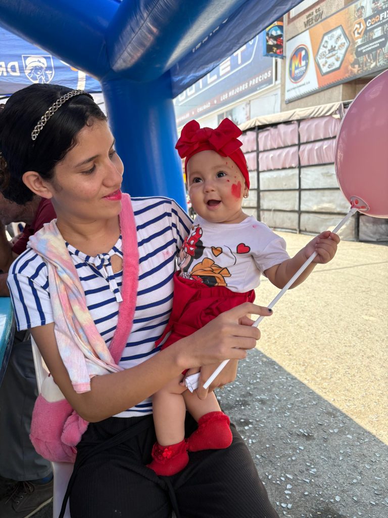 Pacientes durante jornada de la Ruta de la Salud en Carúpano